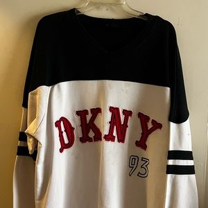Vintage DKNY Sweatshirt (GUC) Size L